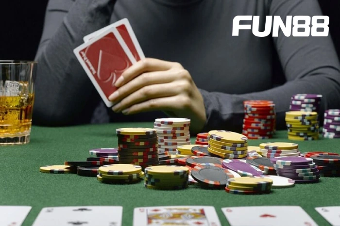 Cách chơi bài Joker đơn giản cho người mới bắt đầu
